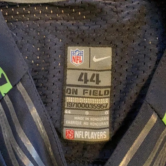 NFL Seahawks jersey #3 Wilson size 44 (L) - Picture 4 of 5